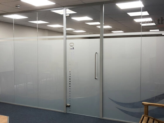 Window Graphics: Unitherm, Exeter